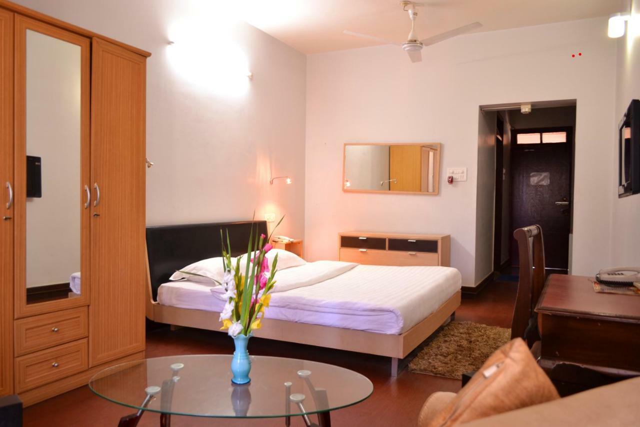 Hotel Saramati Dimāpur Exterior photo