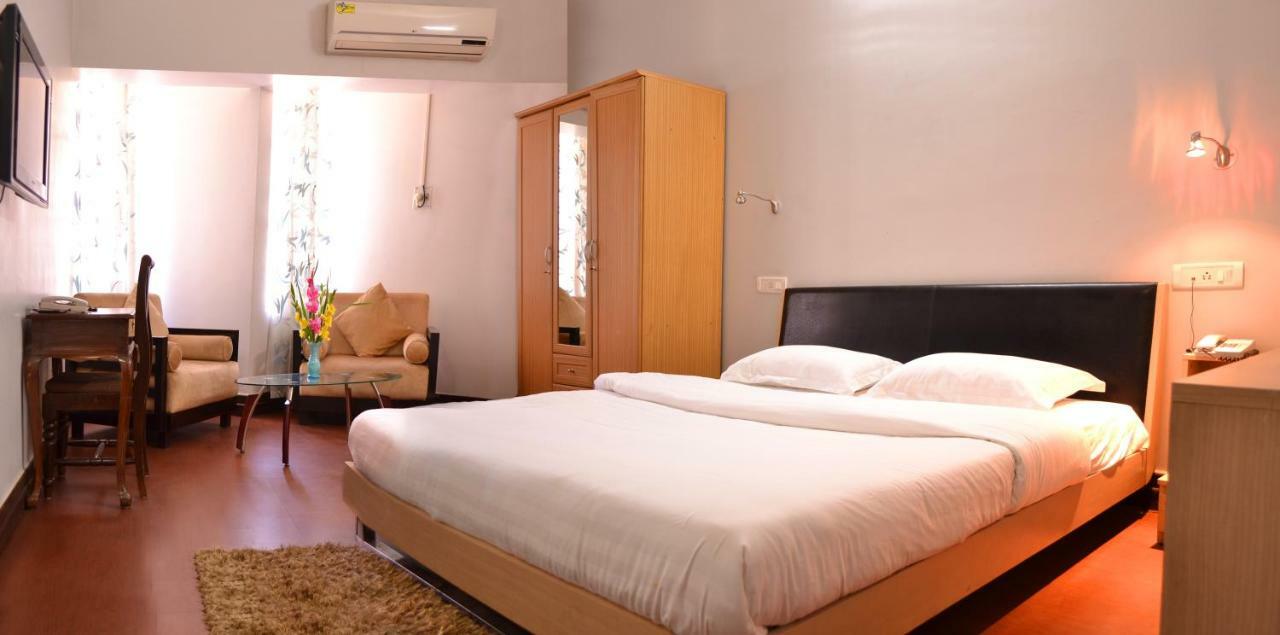 Hotel Saramati Dimāpur Exterior photo